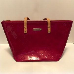 LV POMME D'AMOUR MONOGRAM VERNIS BELLEVUE GM BAG